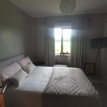 House Small Double Room, Self Catering Homestay *